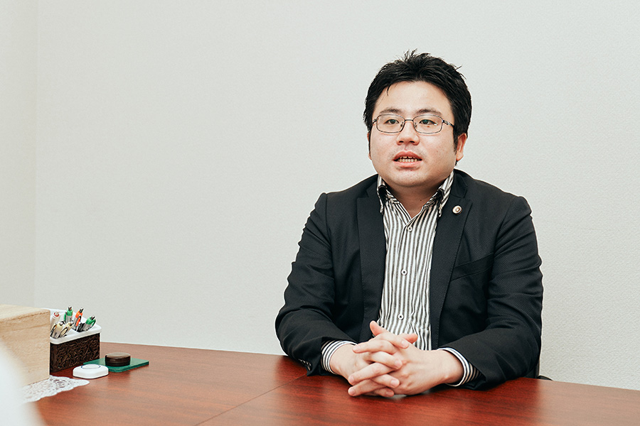 UMKテレビ宮崎の、若い世代に大麻が蔓延していることについての特集番組にて、当事務所の代表弁護士 高山が取材を受けました
